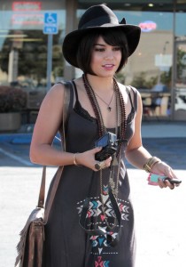 vanessa hudgens maxi dress