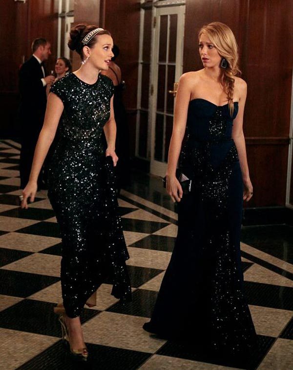 serena van der woodsen sequin gown roger viver clutch