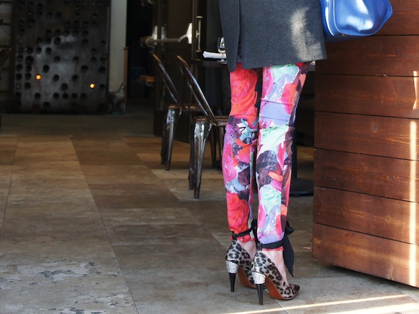 Even You Know How To Wear Floral Jeans This Spring