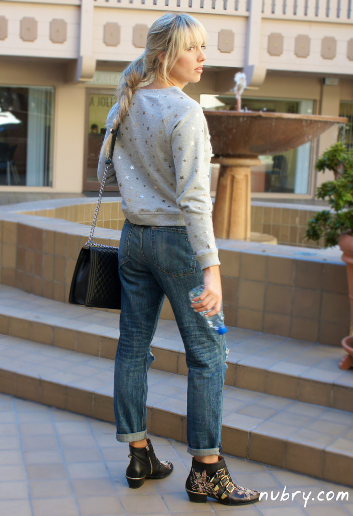 Boyfriend Jeans How To Wear Your Slouchy Denim With Cowboy Booties Gretchy