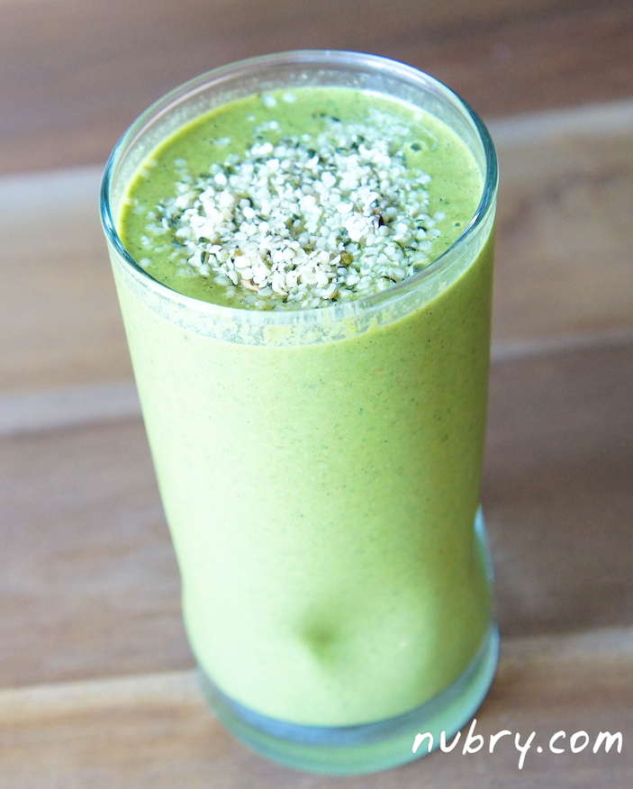 post workout nutrition rules - what to eat after workout - green fruit smoothie