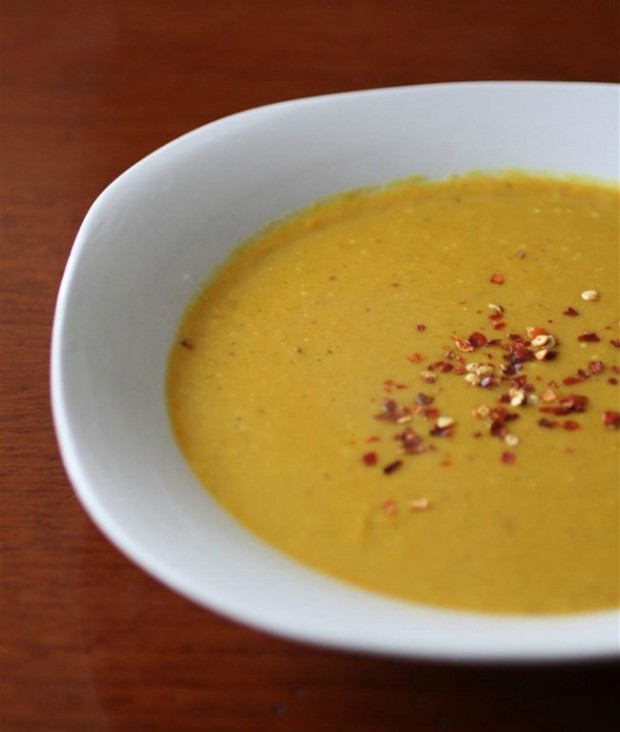 plant based thanksgiving - pumpkin soup