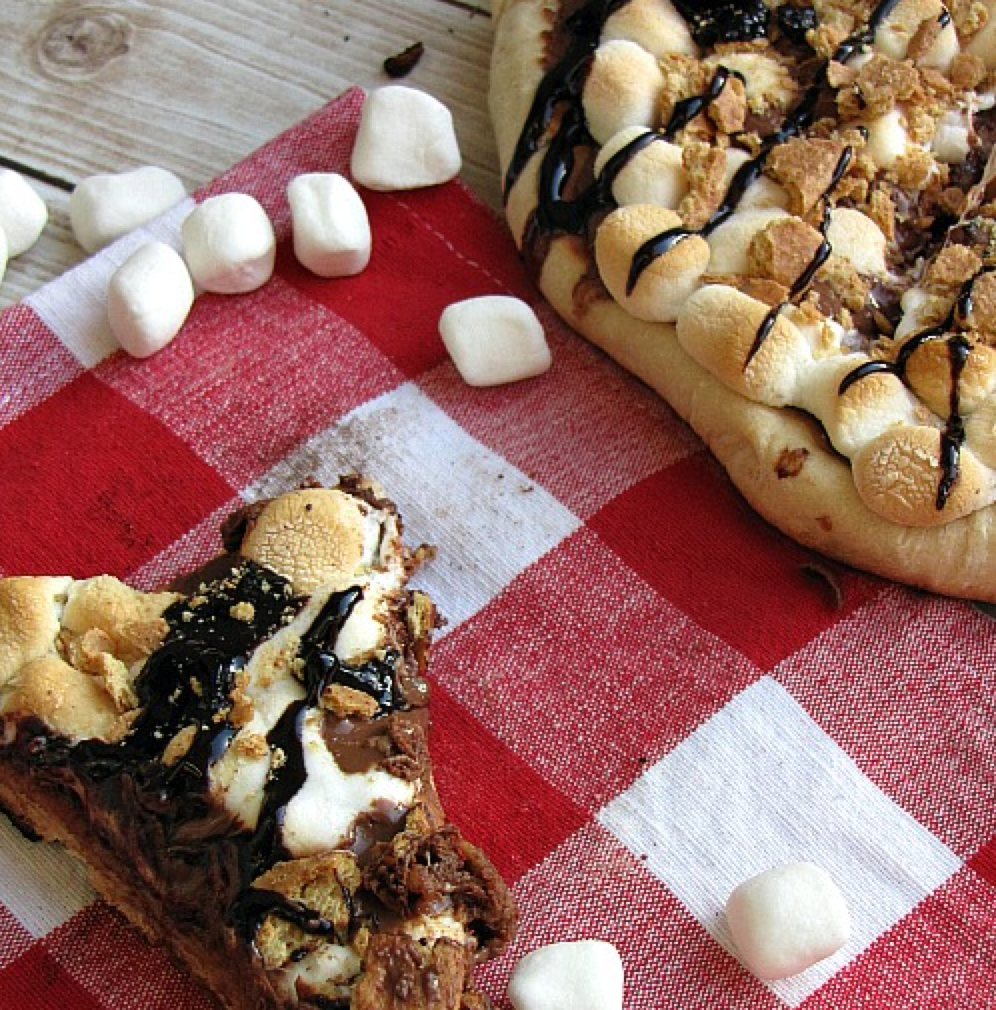 smores pizza outdoor oven