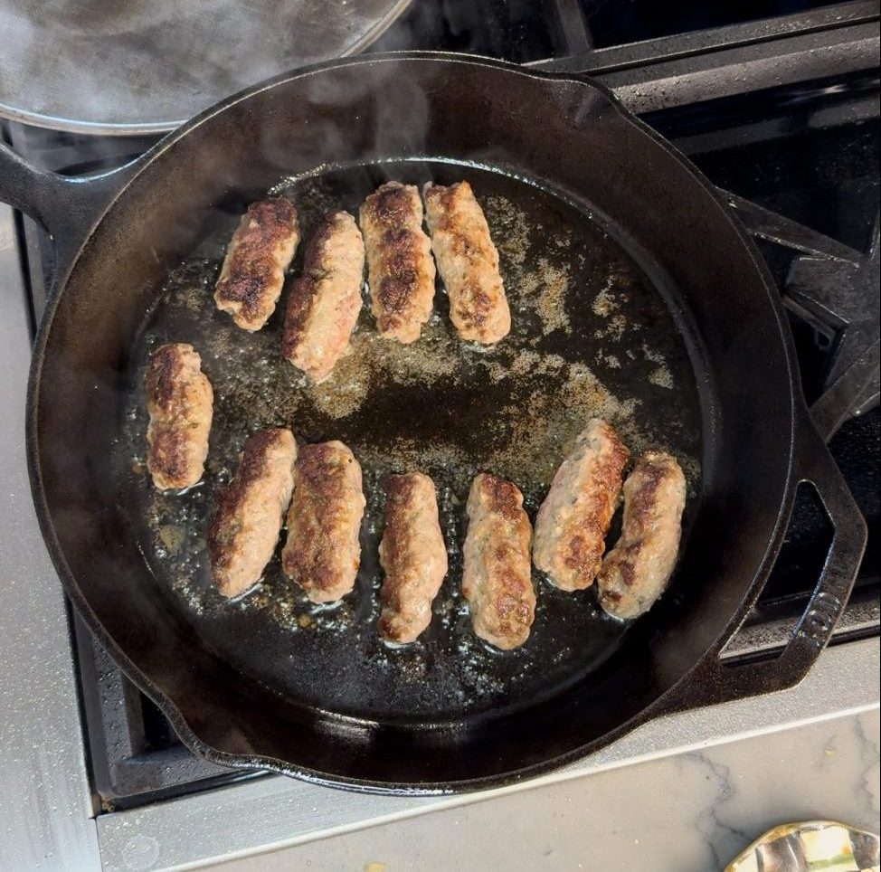 beef breakfast sausages in cast iron