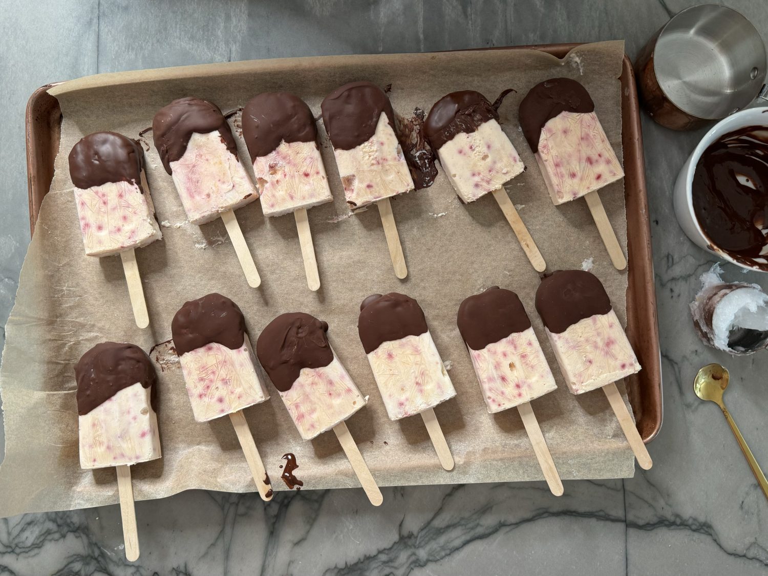 peach popsicles with chocolate dip