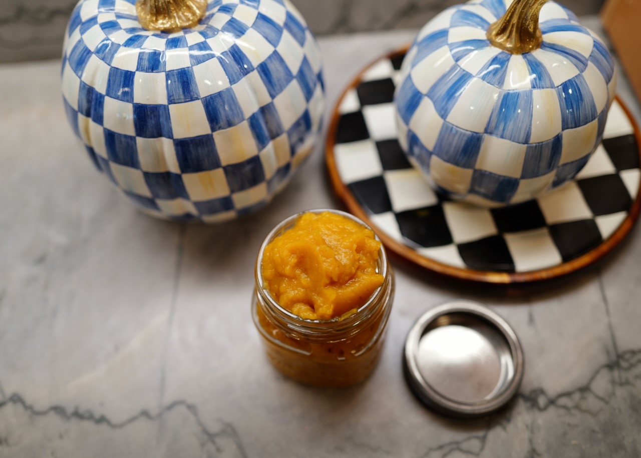 homemade pumpkin puree in mason jar