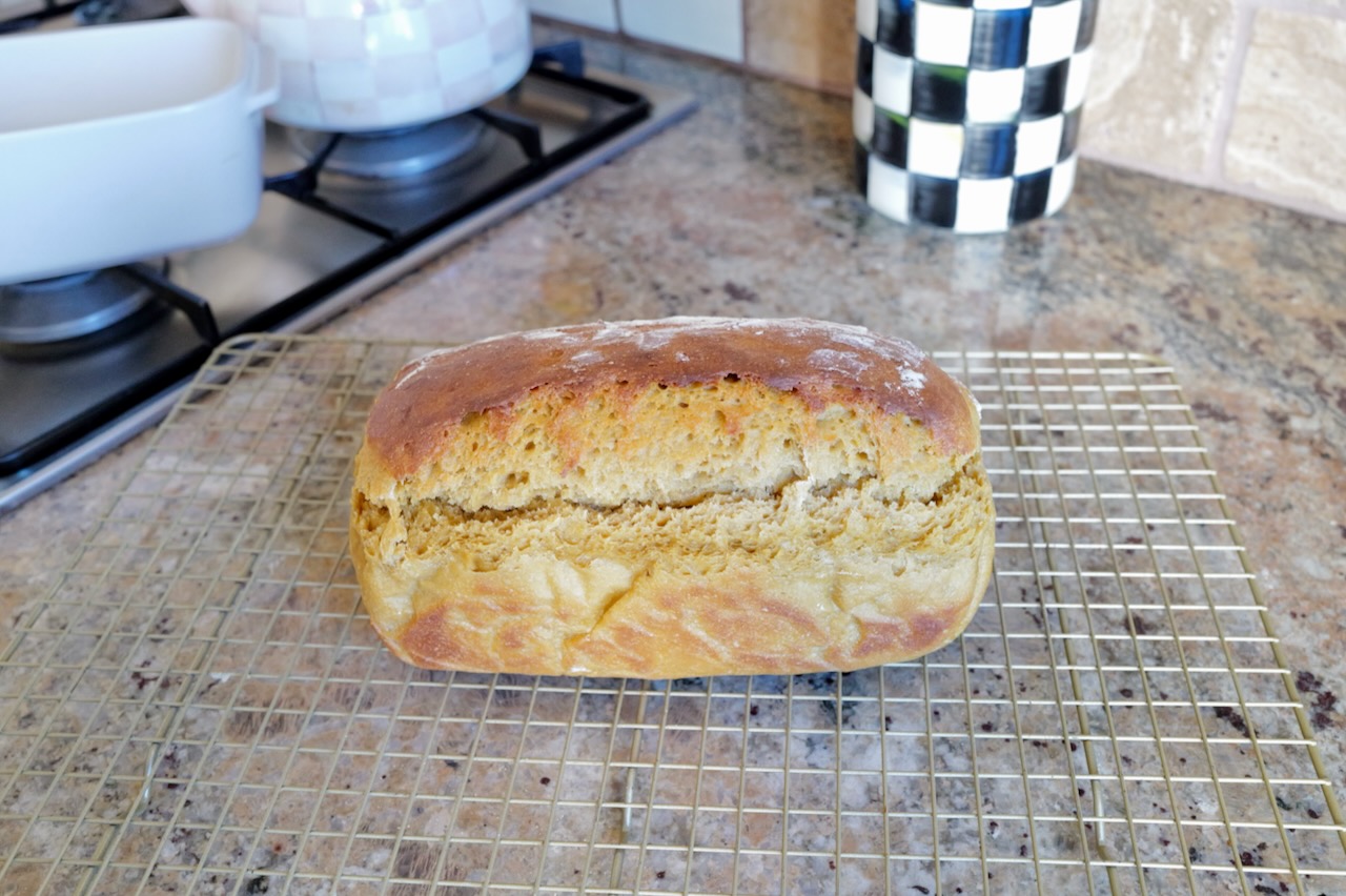 fluffy einkorn sourdough sandwich bread
