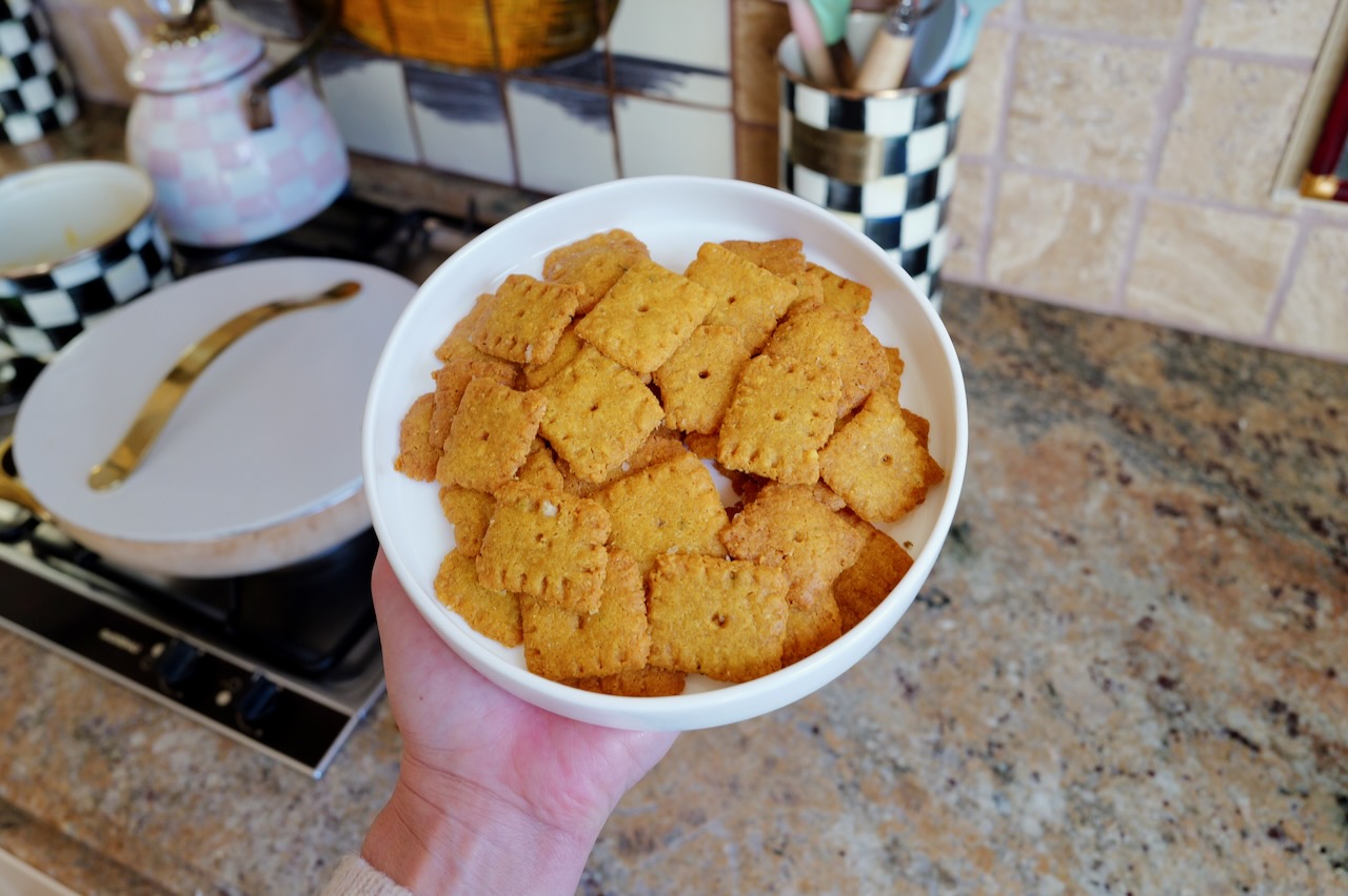 how to make cheezits from scratch - einkorn