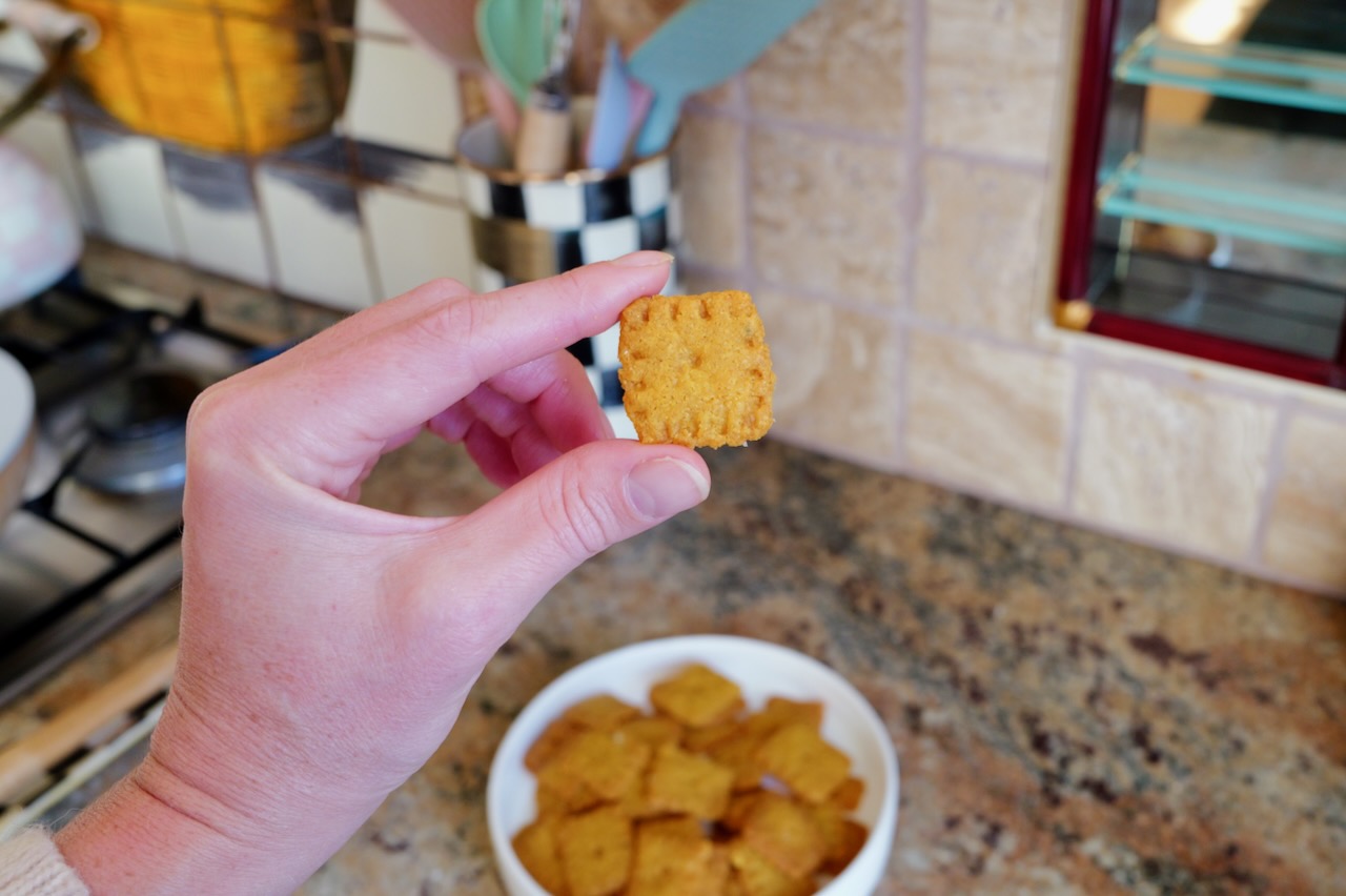 how to make cheezits